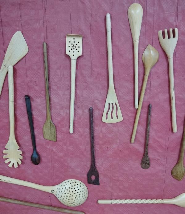 Výstava rukodělných řemesel v naší knihovně