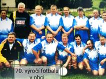 rok 2001 senioři