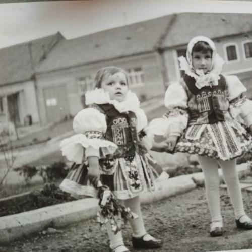 Milena Kubišová, Eva Koníčková 1976