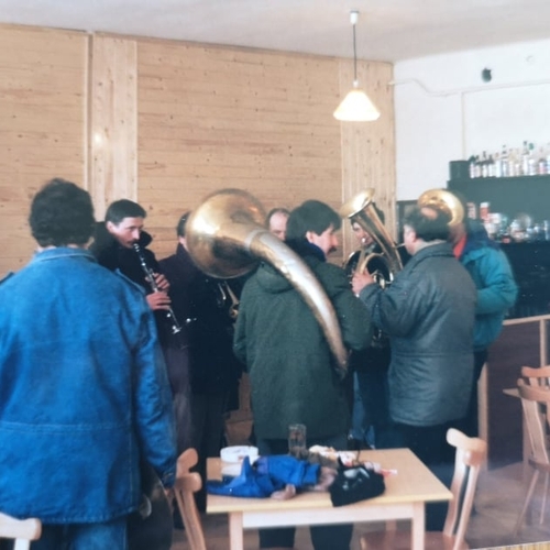Korytňanka 12, fašank O. Janča