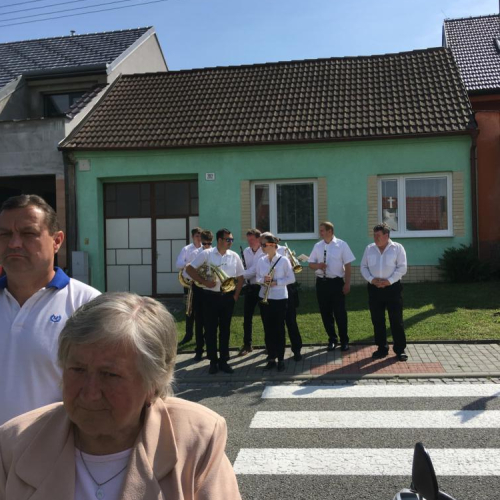 průvod ke kapličce sv. trojice 2024 (11)