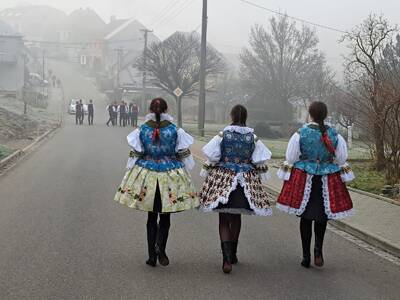 fb7b2d3b-f772-40b5-956a-efc5bb976acd