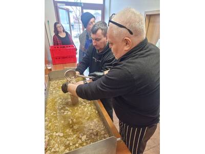 50586b95-0083-4d7c-b086-19238d5c94f7